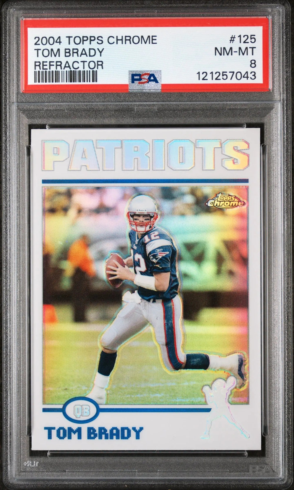 2004 Topps Chrome Football Tom Brady #125 Refractor PSA 8