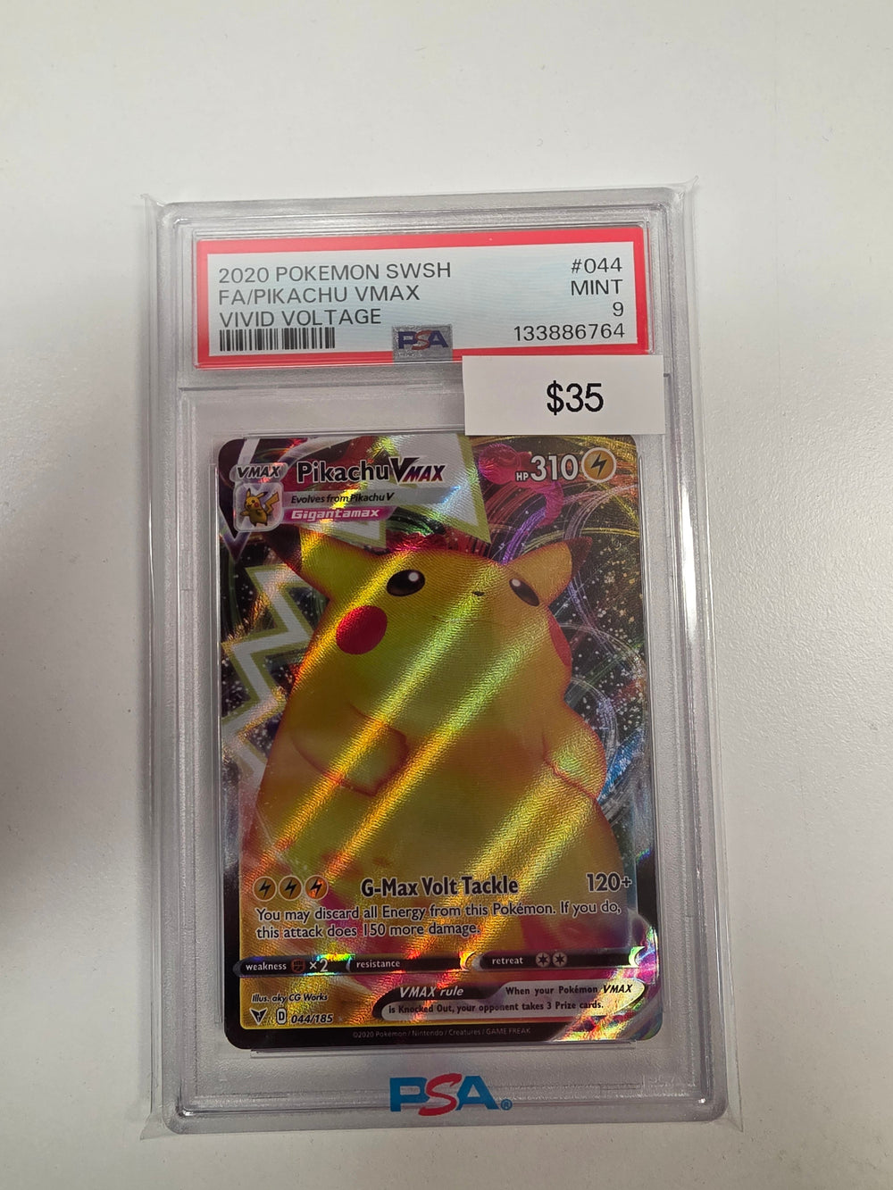Pokemon Pikachu Vmax 044/185 PSA 9